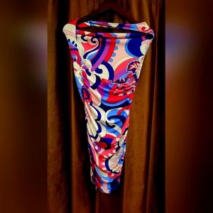 Women's Vibrant Patterned Roushed Pastel Halter Dress M/S Form Fitting